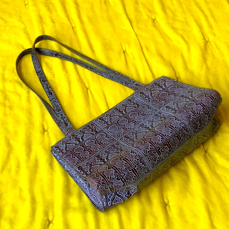 Classiques Entier Tooled Patterned Leather Purse